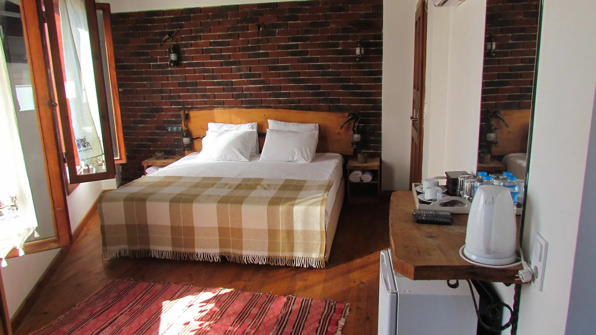 Amazon Petite Palace Selcuk Turkey