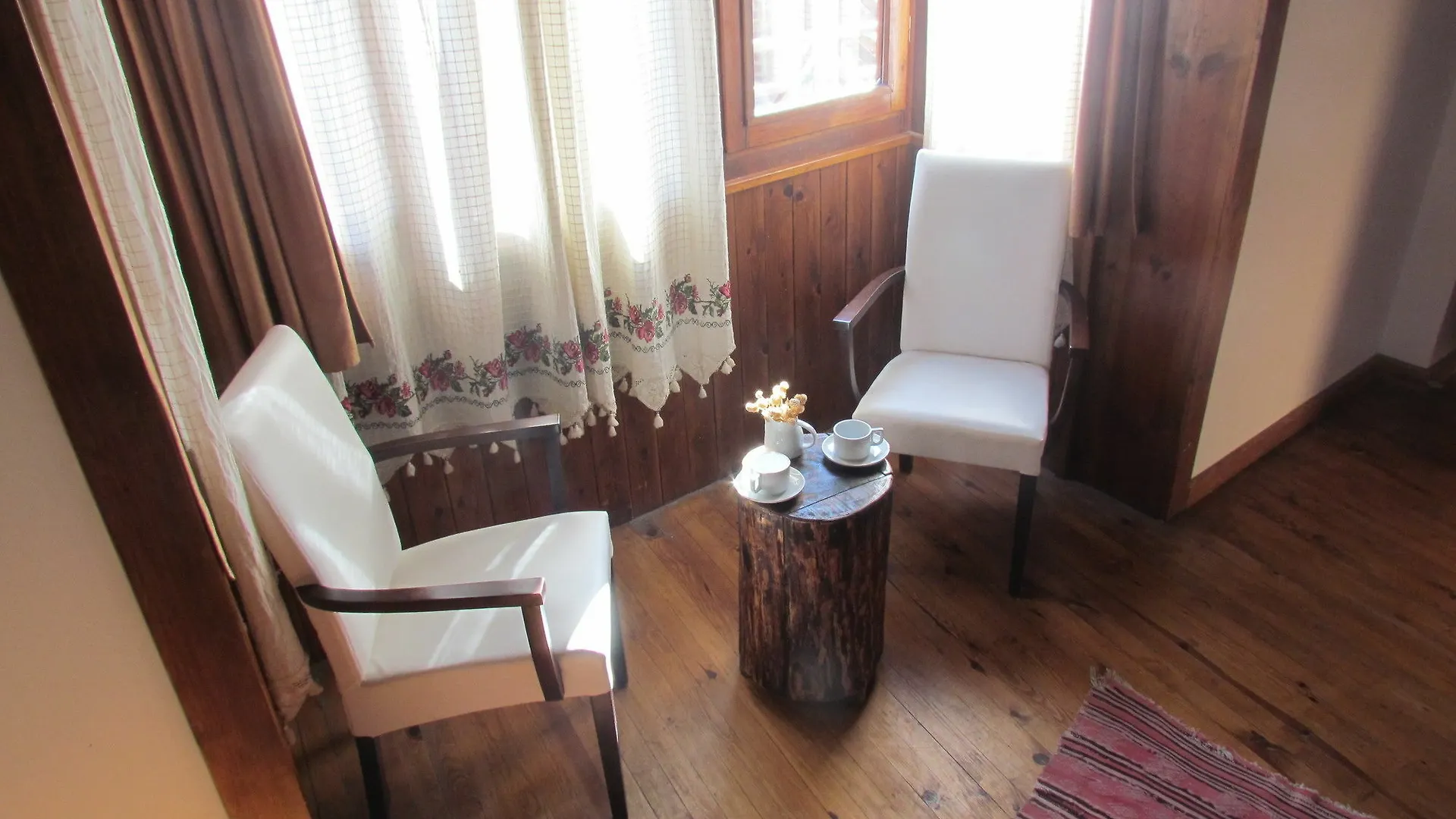 Amazon Petite Palace Selçuk