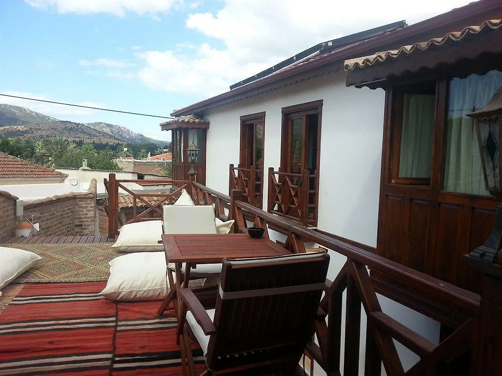 Amazon Petite Palace Selcuk